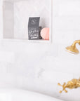 Bergamot &
Grapefruit Bath Bomb